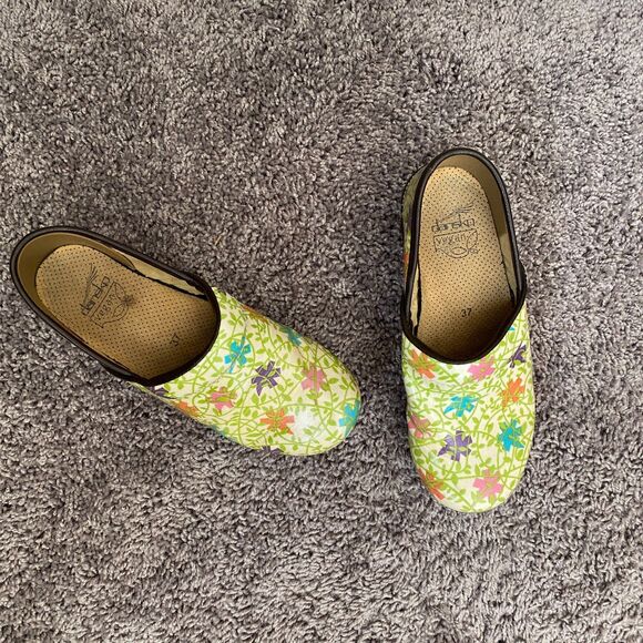 Dansko Shoes - DANSKO Vegan Floral Pro Fabric Starburst Medical Nurse Mules Clogs Size 37/6.5-7